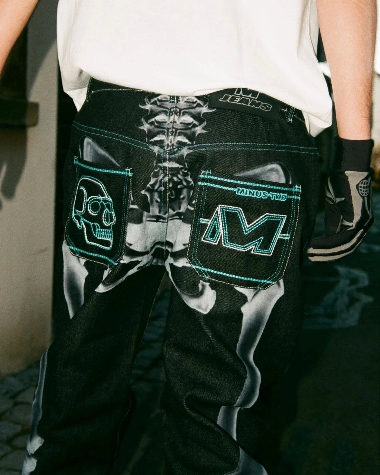 Pantalones vaqueros rectos bordados para hombre